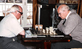 Partida de ajedrez Ferran Ros - Ángel Ribera en el Campeonato de Cataluña de Veteranos 1988