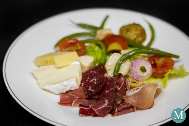 Evening Canapes at Fairmont Gold Lounge, Fairmont Makati