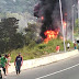 Mientras bomberos atendían heridos en incendio de la ARC, personas saqueaban camión de arroz