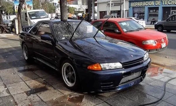 Nissan Skyline GT-R R32 Argentina Import Garage