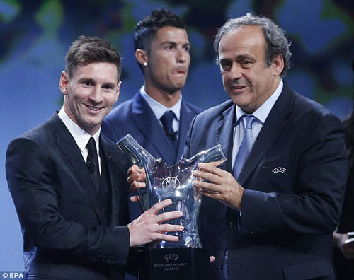 Messi receives award from President of UEFA - Michel Platini