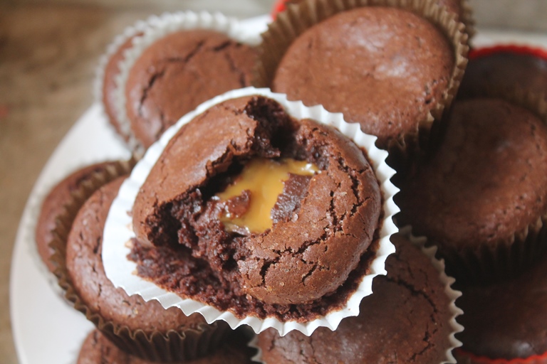 Brownie Cupcakes Recipe - Yummy Tummy