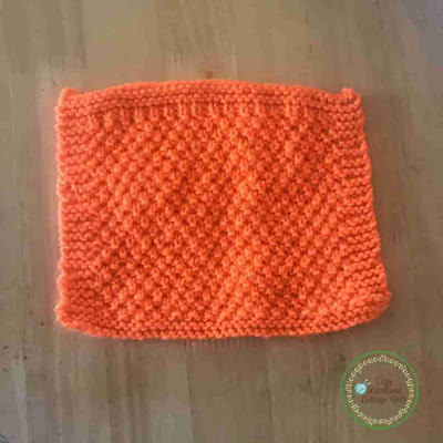 knitted moss stitch square