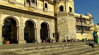 Gangaur Ghat Udaipur in Hindi 10