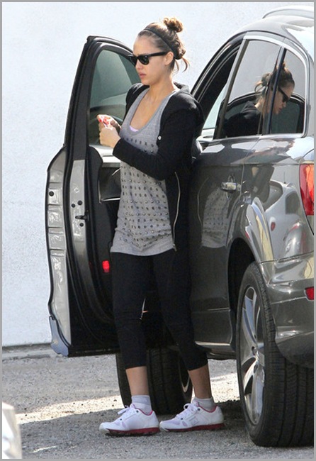 Jessica Alba Pregnant Jessica Alba Arriving 12