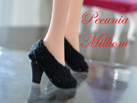 Sapatos de crochê para Barbie por Pecunia MillioM