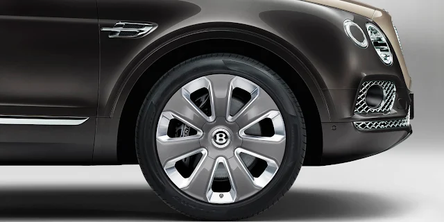 Bentley Bentayga Mulliner: combinação de luxo e potência