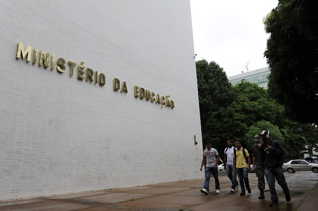 Convocação para Mobilização Nacional em Defesa da Educação Pública