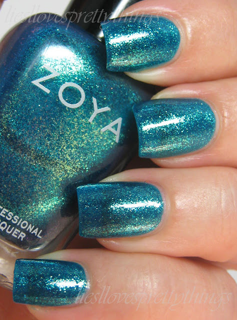 Zoya Charla swatch