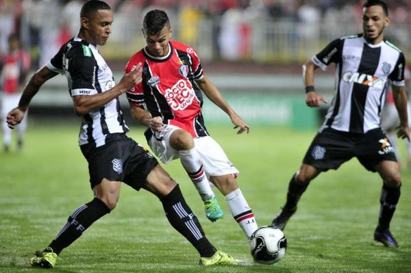 Joinville e Figueirense ficam só no empate