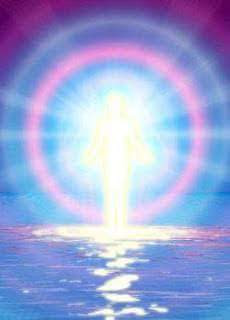Resultado de imagen de un gran ser de luz divina