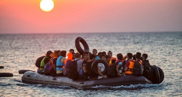 المهدية : إنقاذ 76 مهاجرا غير نظامي في حادثين قبالة سواحل الجهة