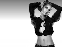 Singer Alicia Keys Sexy Photos