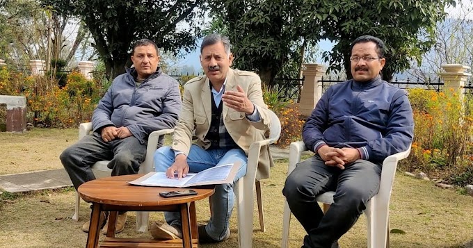घुमारवीं - परिवार व पूंजीपति साथियों के विकास में लगे हैं मंत्री : राजेश धर्माणी