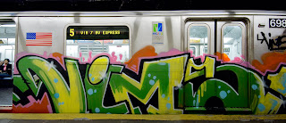 graffiti art train