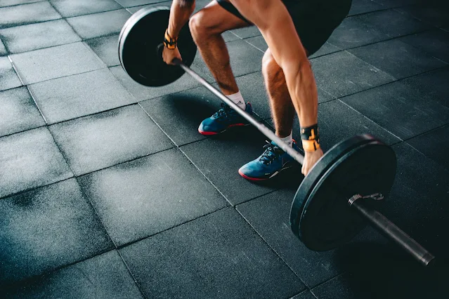 Bent Over Row workout in gym
