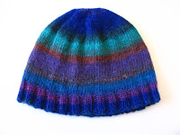 A simple cap in Noro Kureyon.