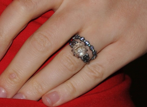 Newlywed Anna Paquin shows off her sparkling diamond ring