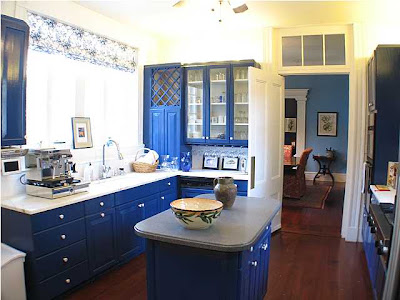 Blue Kitchen Walls on Beautiful Sky Blue Kitchen   Painted Cabinets   Soft Green Walls