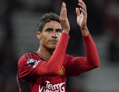 Al-Nassr chiêu mộ Varane vì Ronaldo