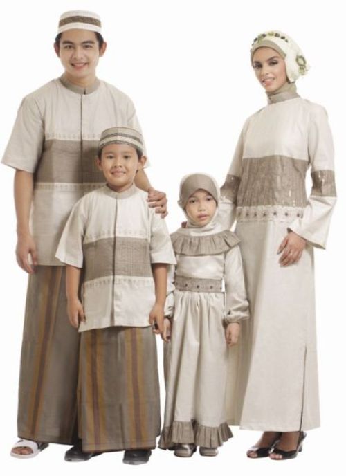  Model  Baju Lebaran  Keluarga 2019