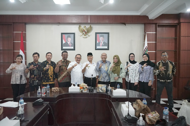 Pjs. Bupati Asahan Rapat dengan Komisi Informasi Sumut, Ini yang Dibahas