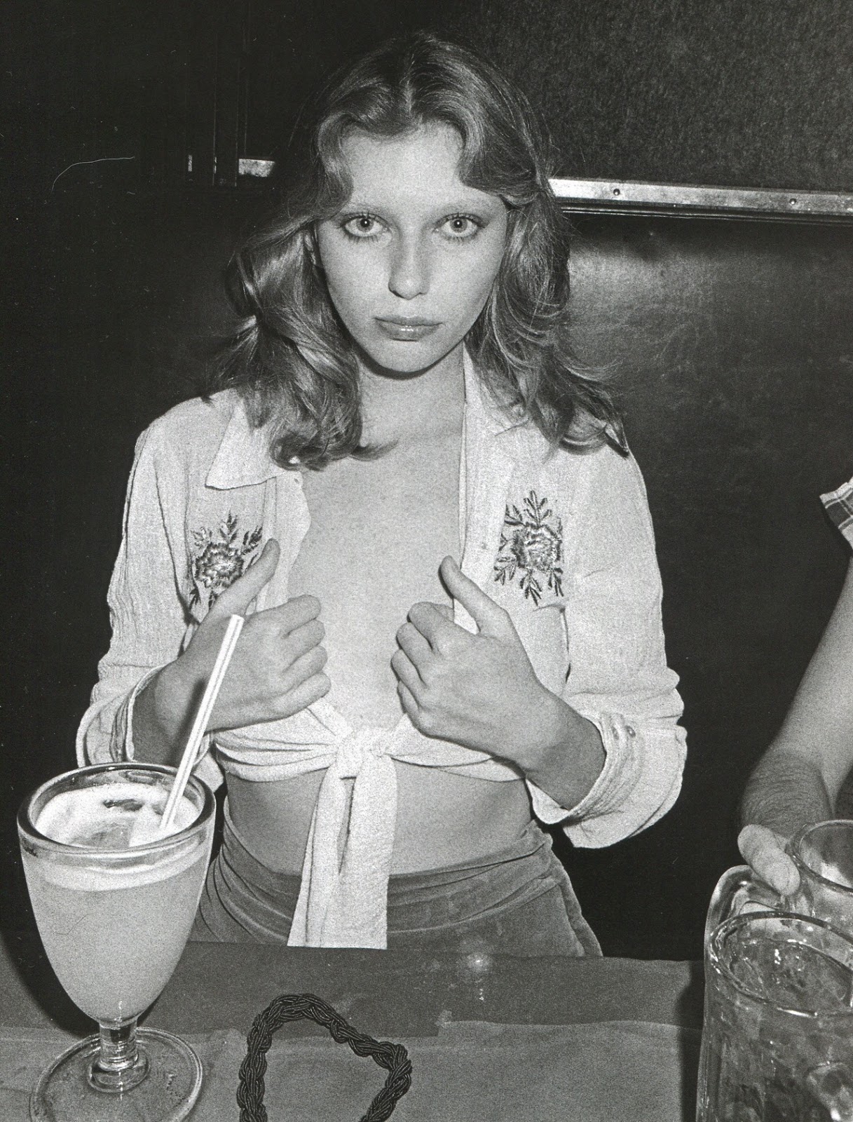 Style Icon Bebe Buell The Front Row View