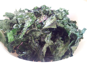 Kale chips in a bowl - yum!