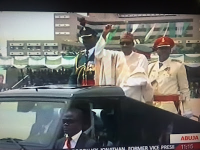 General Buhari takes his first ride as President of Nigeria in an Open top G Wagon 5