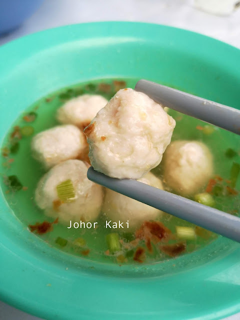 San_Lou_Handmade_Fish_Balls_三楼_阿山自制手工鱼丸_辣沙