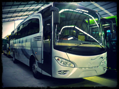 Royal Coach Jetbus Adiputro