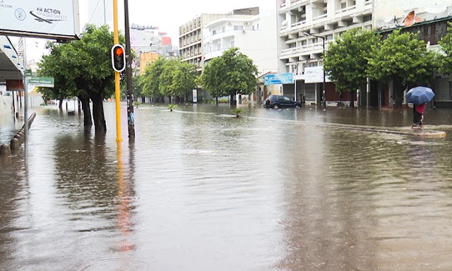 Cidade de Maputo parcialmente intransitável devido a chuva intensa