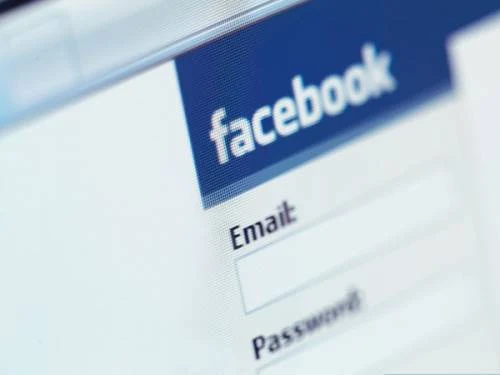 Κοινωνική απομόνωση και μοναξιά λόγω Facebook