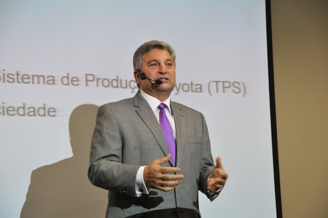 CEO da Toyota participa de palestra sobre TPS no Hospital Santa Cruz