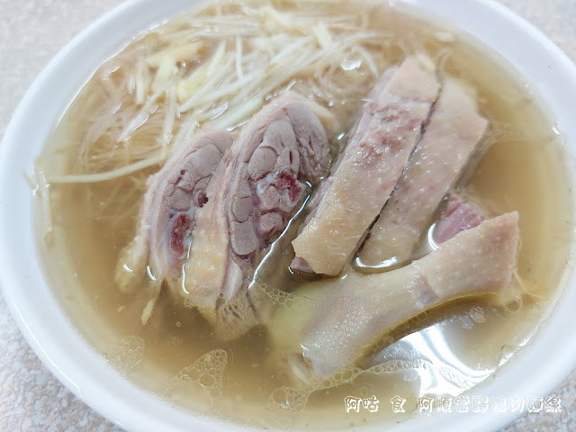 【雲林Ω土庫鎮】阿順當歸鴨肉麵線｜給料大方，鴨肉新鮮，湯頭醇