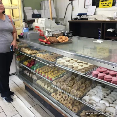 pan dulce bakery at Taco la Gardenia in San Antonio, Texas