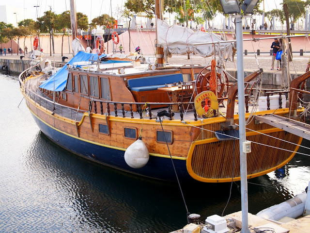 port vell barcelona wooden boat