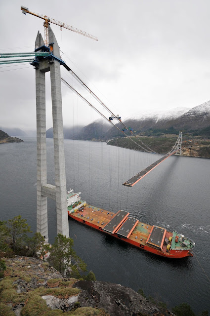 Norway Sky Bridge, The Hardanger Bridge, under construction, picture, video, longest bridge in norway, longer than, golden gate bridge san francisco, 9th longest in the world