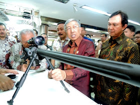 http://www.jurnas.com/news/104827/_Komodo_dan_Roket_Karya_Anak_Bangsa_Diluncurkan_/1/Nasional/Politik-Keamanan
