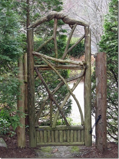 Rustic-gate-White-Garden