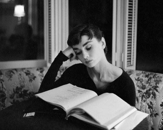 Reading Icons Audrey Hepburn
