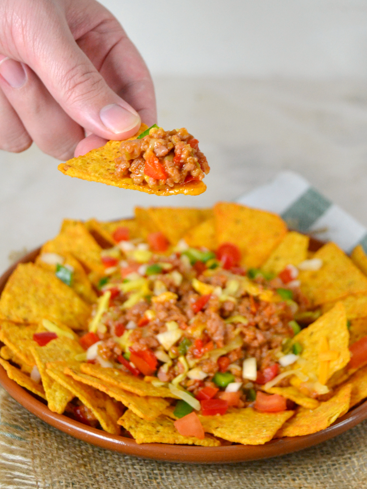 Nachos con carne. Receta fácil de cocina mexicana ...