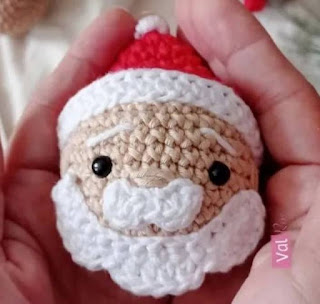 PATRON GRATIS BOLA DE NAVIDAD PAPA NOEL AMIGURUMI 56443