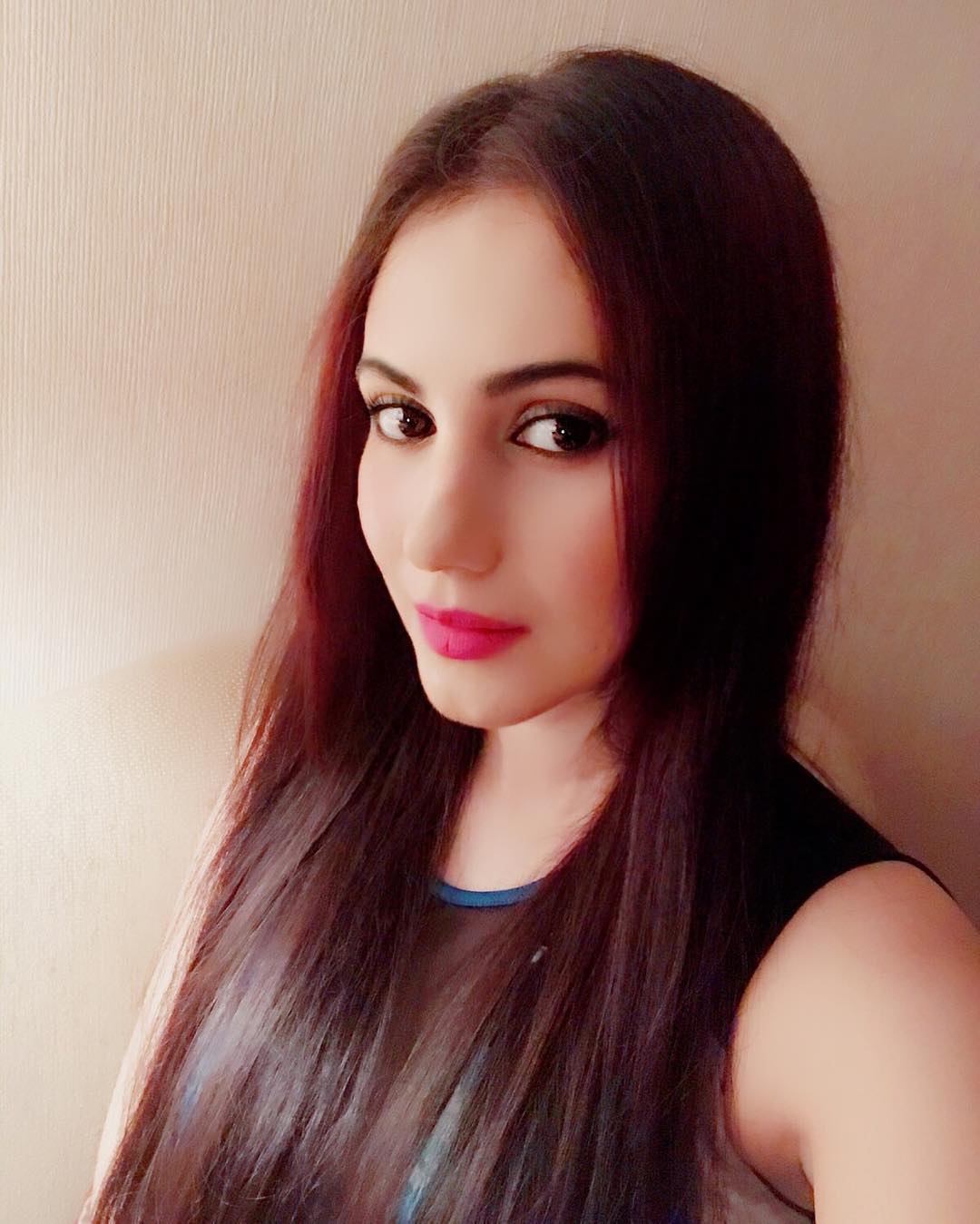 Anusmriti Sarkar (Bhojpuri Actress) Height, Weight, Age, Boyfriend, Affairs, Biography, Filmography, Albums & More. Anusmriti Sarkar Photos, Videos, HD Wallpaper, Anusmriti Sarkar Wiki, Biography, Filmography, Anusmriti Sarkar Movies List, HD Wallpaper, News, New Upcoming Movies List