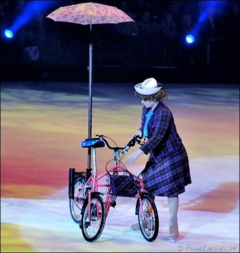 Pruseluskan-Prusiluskan-Pippi-on-ice