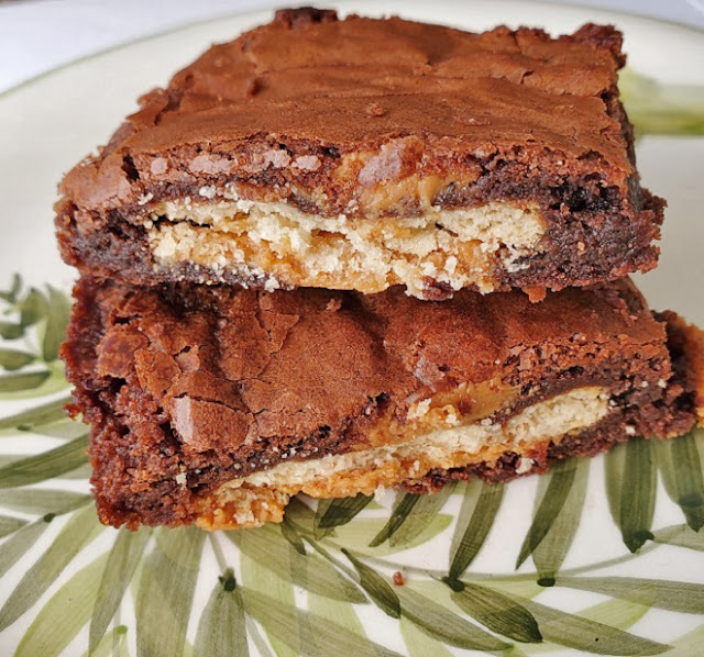 Peanut Butter Cracker Stuffed Brownies