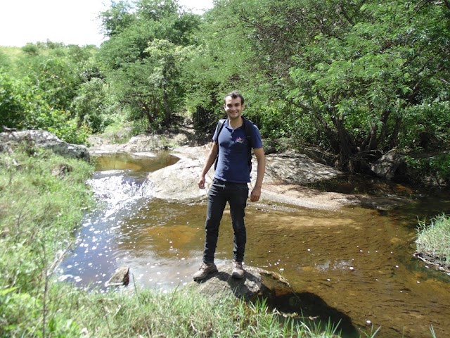 AS FEIÇÕES HIDROGEOLÓGICAS DE BOM CONSELHO:  A NASCENTE DO RIO SALGADINHO (por José Fábio dos  Santos)