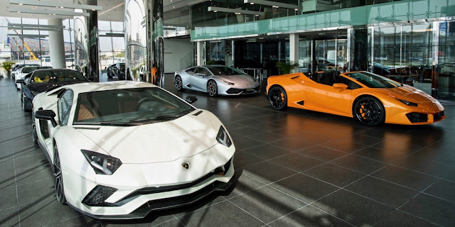 ランボルギーニが世界最大のショールーム「Lamborghini Dubai」をオープン！