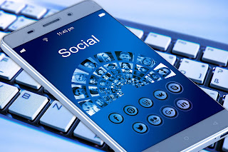 Top 10 Reasons For Using Social Media | Why we need to have Social Media account 