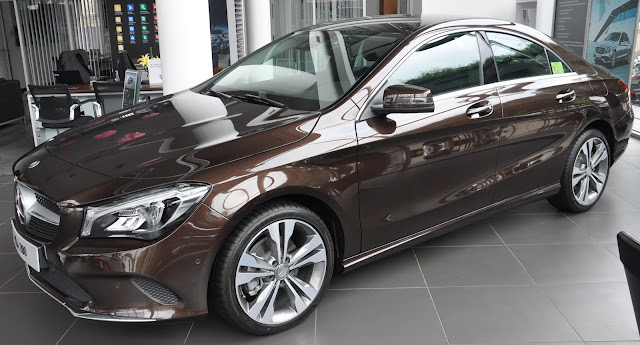 Mercedes CLA 200 là một chiếc Coupe 4 cửa lợi thế ở thiết kế mềm mại